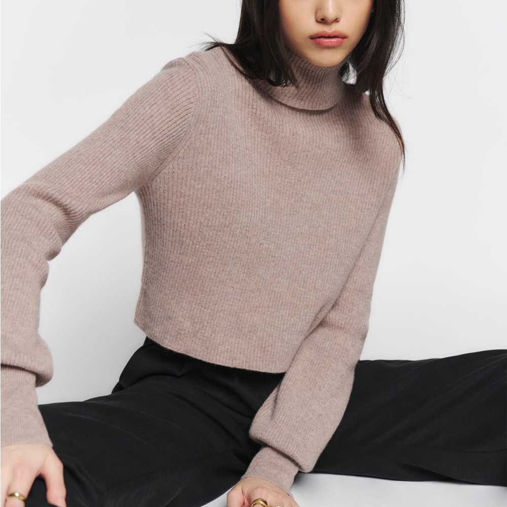 Reformation Luisa cropped cashmere turtleneck sweater - Picture 5 of 5